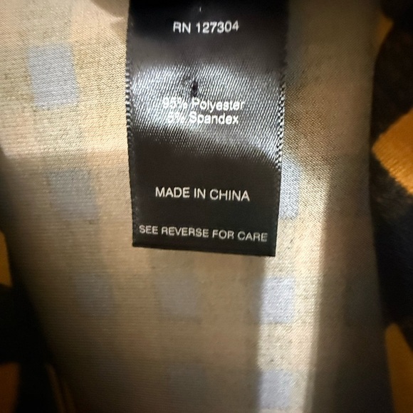 Ali Miles Black and Yellow Asymmetrical Blouse - Picture 2 of 2